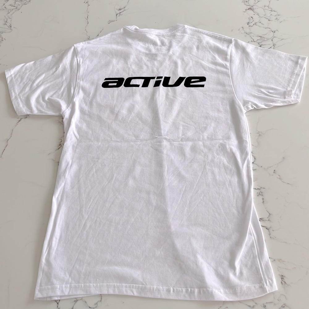 ACTIVE RIDE SHOP Men’s T-shirt White Logo Tee Size S NWT